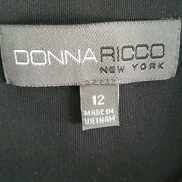 Floral Brocade A line V Neck Cocktail Dress - Picture 4 of 5